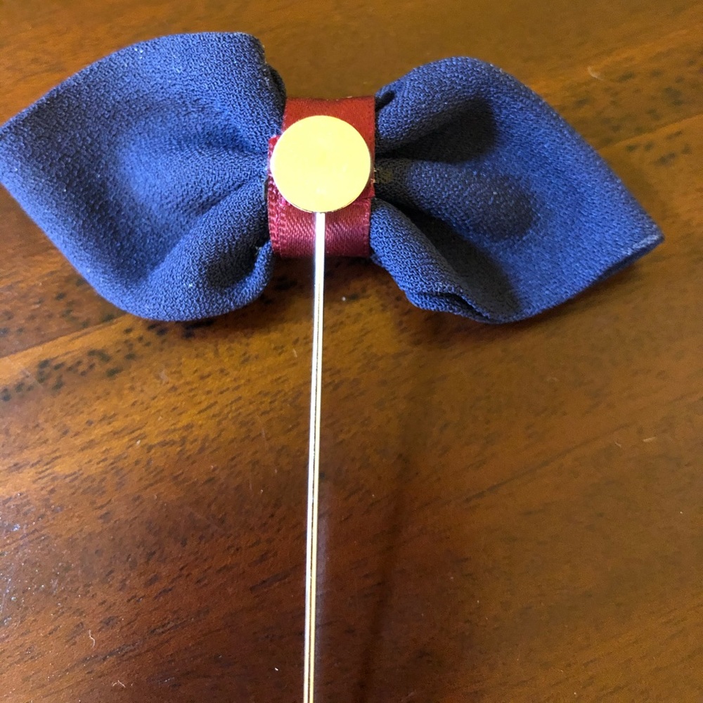 Bow Tie Lapel Pin - Picture 4 of 4